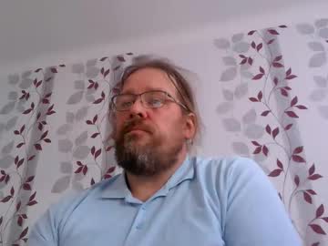 Metallbuddy Chaturbate stream image from October 21, 2025