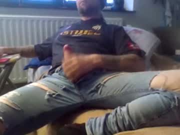 Zot3000 Chaturbate stream image from October 21, 2025