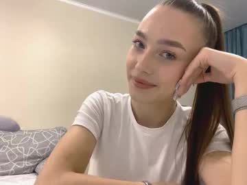 Stepheniepettry Chaturbate stream image from October 21, 2025