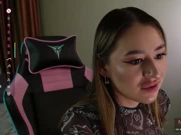 Lisamayson Chaturbate stream image from October 21, 2025