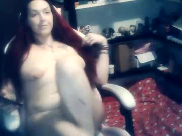 Krystalwebss Chaturbate stream image from October 21, 2025