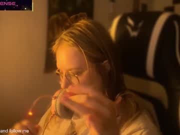 Jacywinslat Chaturbate stream image from October 21, 2025