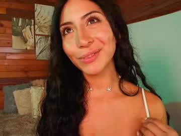 Amber_Curly Chaturbate stream image from October 21, 2025