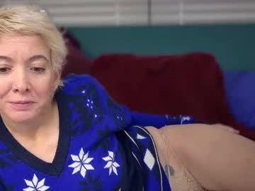 Cwave7 Chaturbate stream image from October 21, 2025