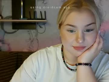 Shylove_Elina Chaturbate stream image from October 21, 2025