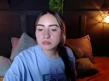 Christine_Julianne Chaturbate stream image from October 21, 2025