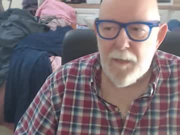 Dancindaddybear Chaturbate stream image from October 21, 2025