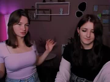 Helli_Belli Chaturbate stream image from October 21, 2025