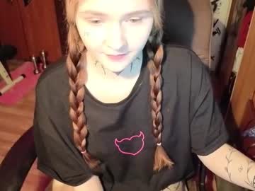 Liaaa_Li Chaturbate stream image from October 21, 2025