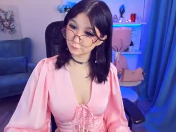 Mellsawertyq Chaturbate stream image from October 21, 2025