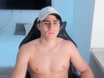Phillip_Evans1 Chaturbate stream image from October 21, 2025