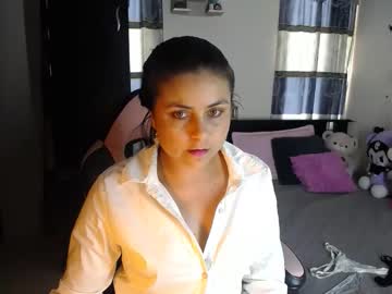 Violeta_Campbell Chaturbate stream image from October 21, 2025