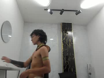 Zoro_V Chaturbate stream image from October 21, 2025