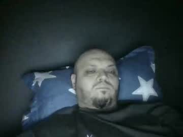 Glusgan Chaturbate stream image from October 21, 2025