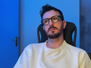Sirmaxx1 Chaturbate stream image from October 21, 2025