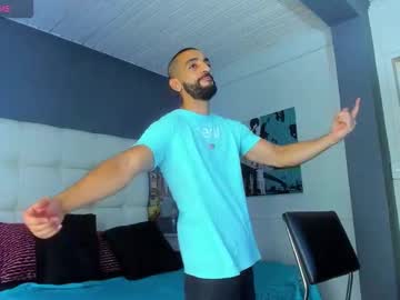 Yiyo10_ Chaturbate stream image from October 21, 2025