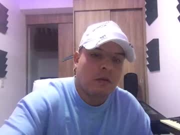 Paisaexotico Chaturbate stream image from October 21, 2025