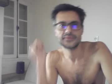 Decchill19 Chaturbate stream image from October 22, 2025