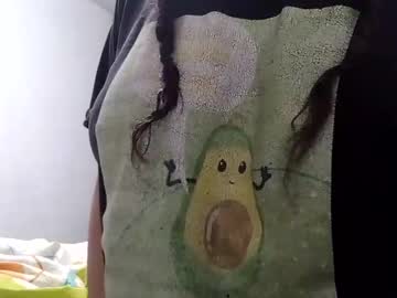 Dennis392085 Chaturbate stream image from October 22, 2025