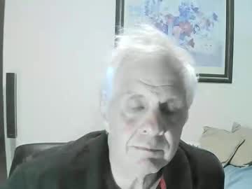 Max_2017 Chaturbate stream image from October 22, 2025