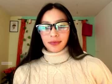 Nathaly_Blue Chaturbate stream image from October 22, 2025