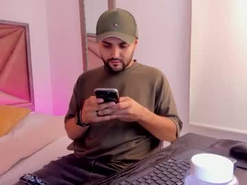 Thomasdavila Chaturbate stream image from October 22, 2025