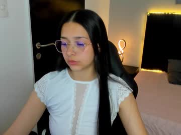 Angeline_Davies Chaturbate stream image from October 22, 2025