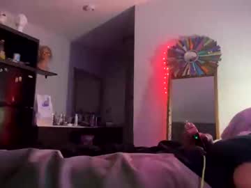 Mrpillowknocker2023 Chaturbate stream image from October 22, 2025