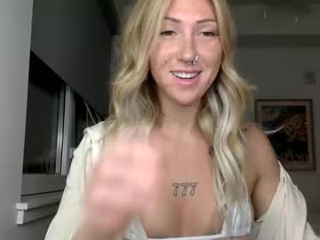 Anisummers Chaturbate stream image from October 22, 2025