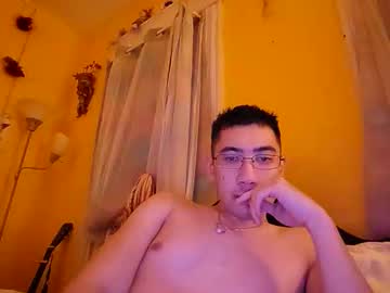 Mrcroftsummers Chaturbate stream image from October 22, 2025