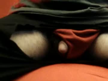 Estelarseiya Chaturbate stream image from October 22, 2025