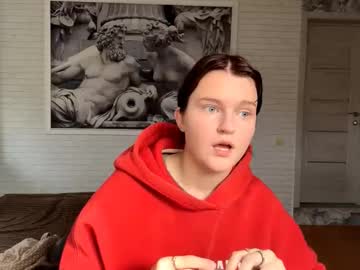Hildegardlisman Chaturbate stream image from October 22, 2025