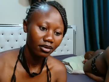 Honey_Badgal Chaturbate stream image from October 22, 2025