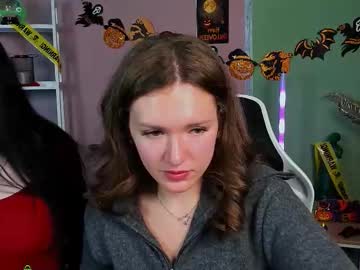 Kleri_Paint Chaturbate stream image from October 22, 2025