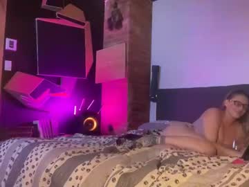 Flingsw Chaturbate stream image from October 22, 2025