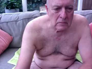 Smartmeter Chaturbate stream image from October 22, 2025