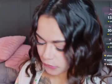 Summer_Holiday Chaturbate stream image from October 22, 2025