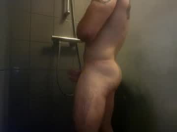 Berkersgutzs Chaturbate stream image from October 22, 2025