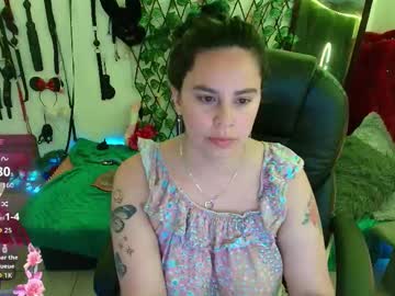 Elektra_32 Chaturbate stream image from October 22, 2025
