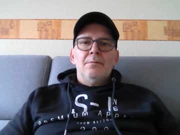 Itunixx63 Chaturbate stream image from October 22, 2025