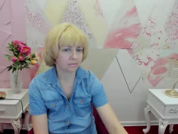 7cherie Chaturbate stream image from October 22, 2025