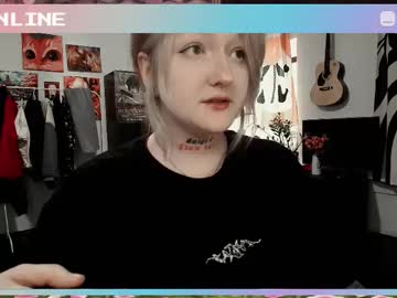 Raiingurl Chaturbate stream image from October 22, 2025
