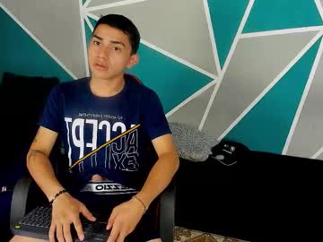 Ruiz2416 Chaturbate stream image from October 22, 2025