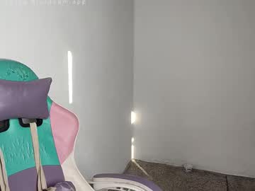 Wandadoll Chaturbate stream image from October 22, 2025