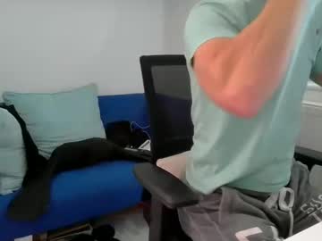 Bubblebumdave Chaturbate stream image from October 22, 2025