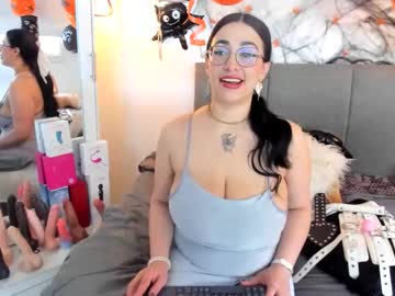 Scarleth_Swann Chaturbate stream image from October 22, 2025