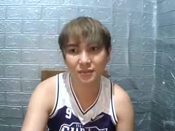 Ering_Talonglicious Chaturbate stream image from October 22, 2025