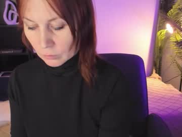 Zoeeast Chaturbate stream image from October 22, 2025