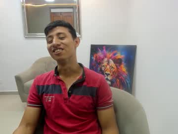 Andre_Blow Chaturbate stream image from October 22, 2025