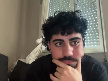 Benito864 Chaturbate stream image from October 22, 2025